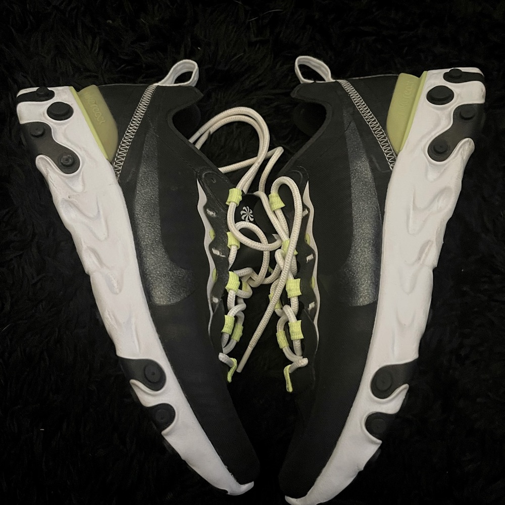 Nike ready sneakers